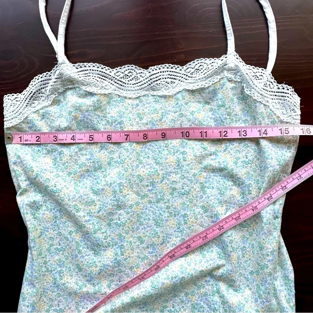 Ann Taylor Camisole / Cami in Pastel Floral Pattern, Medium